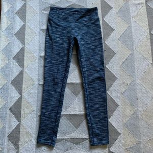 Outdoor Voices Freeform indigo blue leggings S